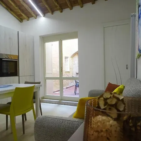 Apartment Casa Tecla Alle Mura Della Citta *